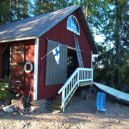 Soederstrand Pihlaja Bed & Breakfast